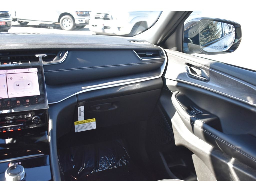 2025 Jeep Grand Cherokee Limited - Photo 14