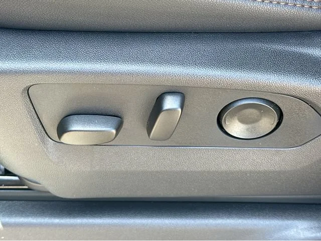 2026 GMC Sierra 2500HD AT4 - Photo 34