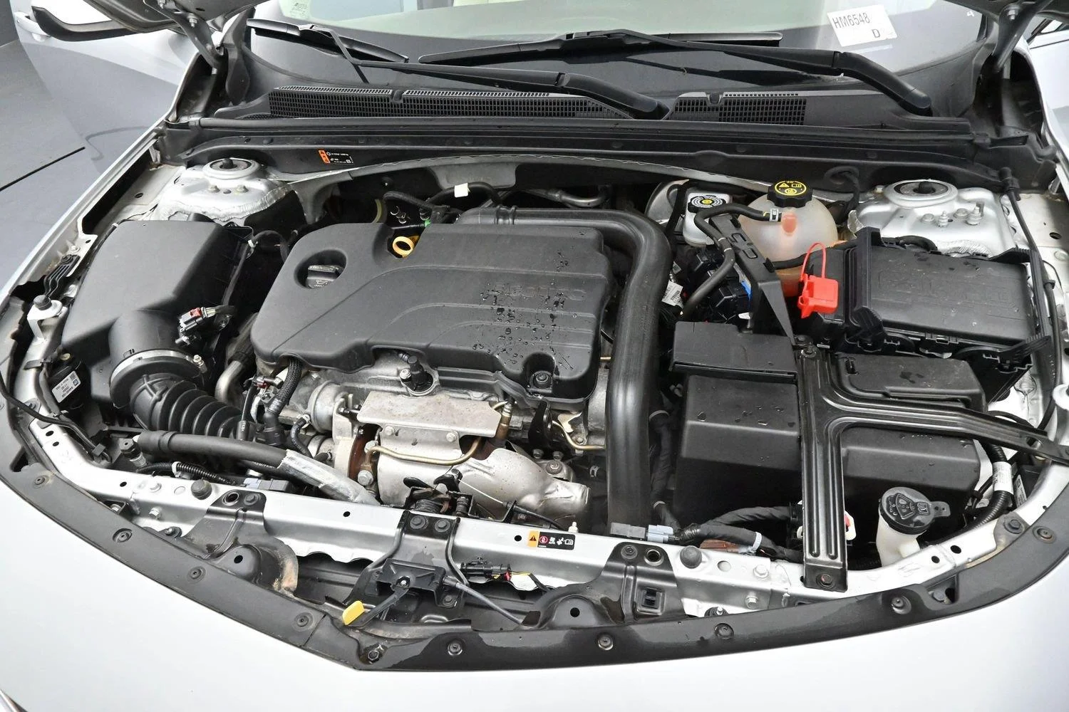 Used 2020 Silver Ice Metallic Chevrolet LT image 31