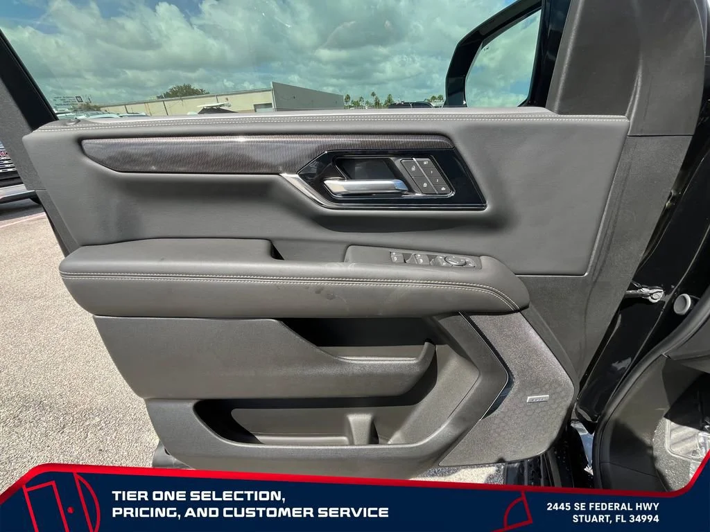 New 2026 Onyx Black GMC Elevation image 24
