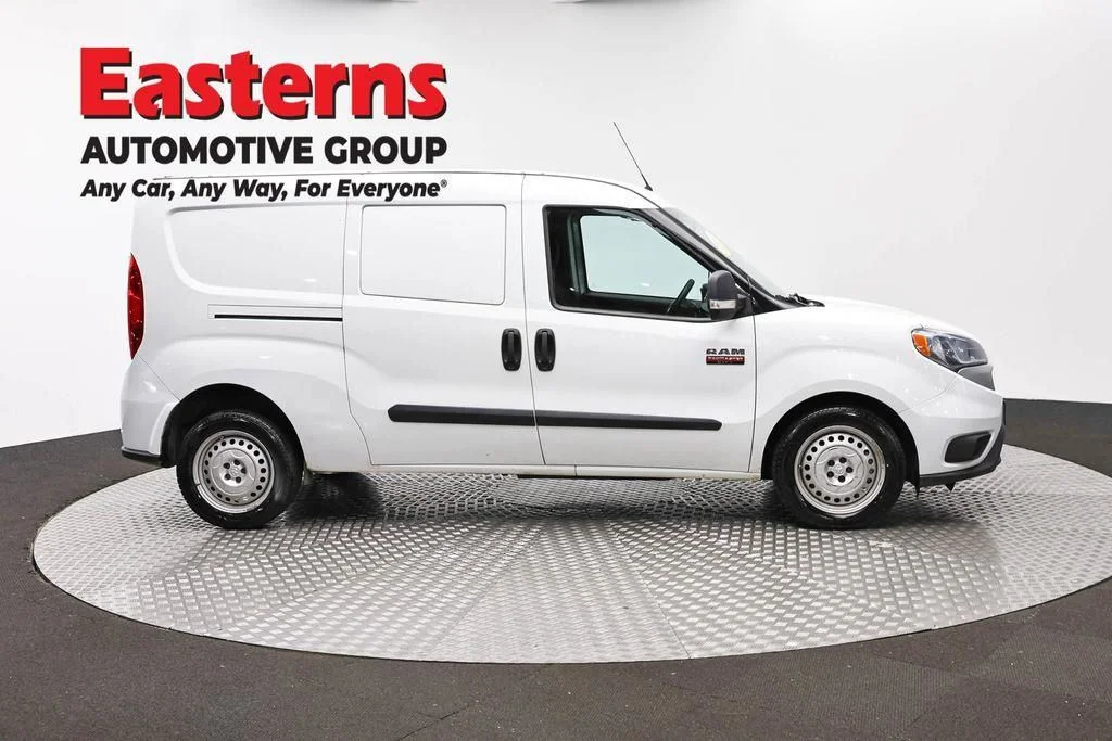 Used 2022 White Ram Base image 4