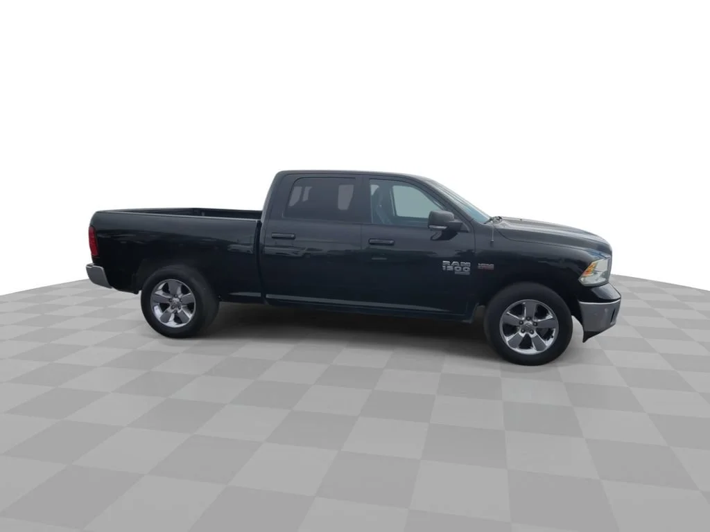 Used 2019 Black Ram Big Horn image 9