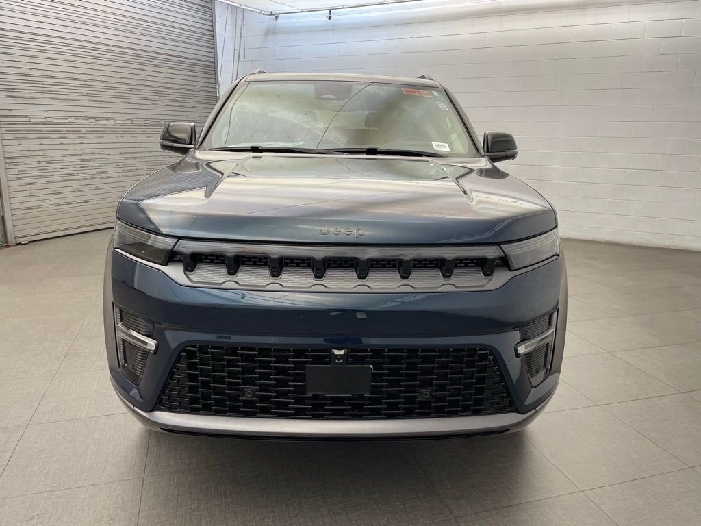 New 2026 Fathom Blue Pearl-Coat Exterior Paint (Late Availability) Jeep Summit Obsidian image 9