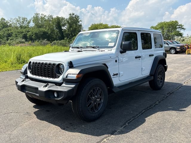 New 2026 Bright White Clear-Coat Exterior Paint Jeep Sport S image 5
