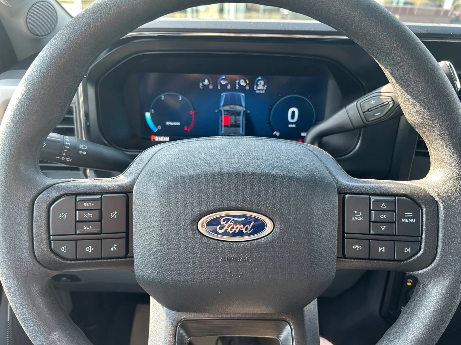 New 2026 Carbonized Grey Metallic Ford XLT image 21