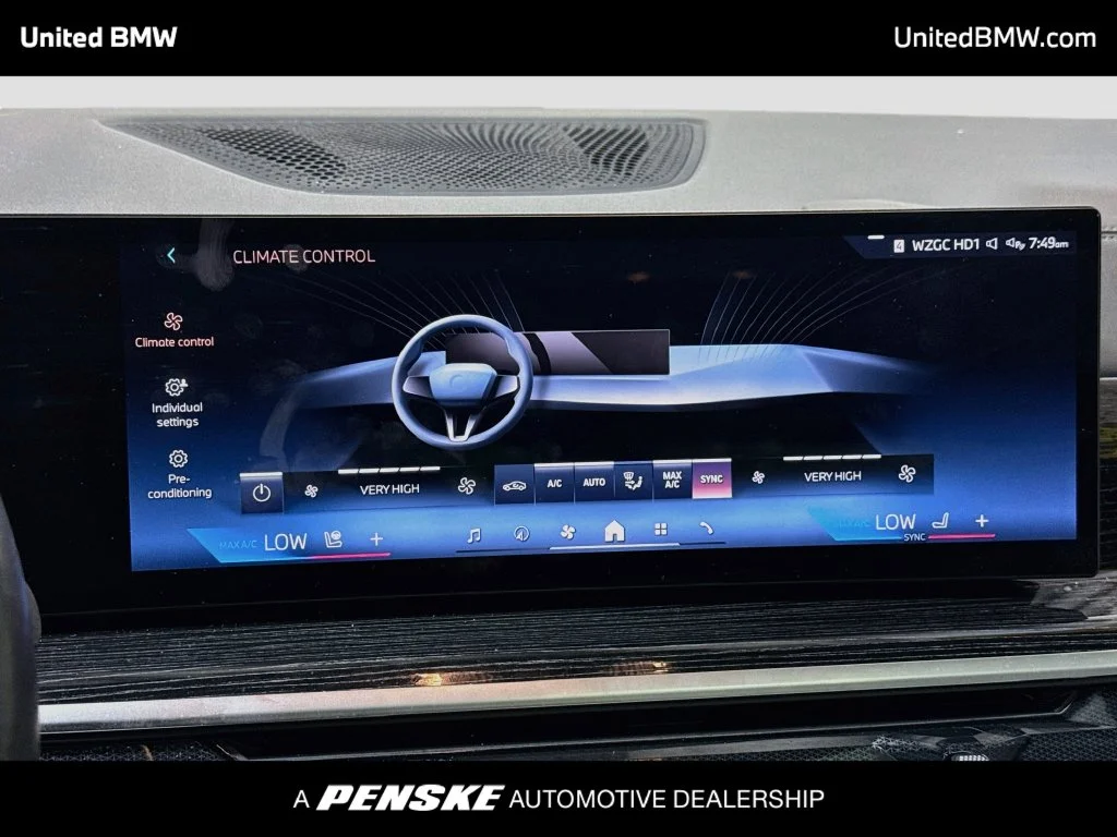 Certified Used 2025 Black Sapphire Metallic BMW xDrive40i image 18