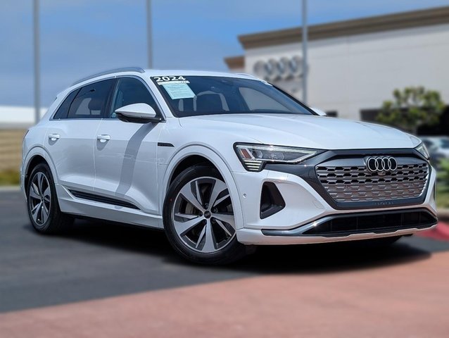 2024 Audi Q8 e-tron Premium Plus quattro