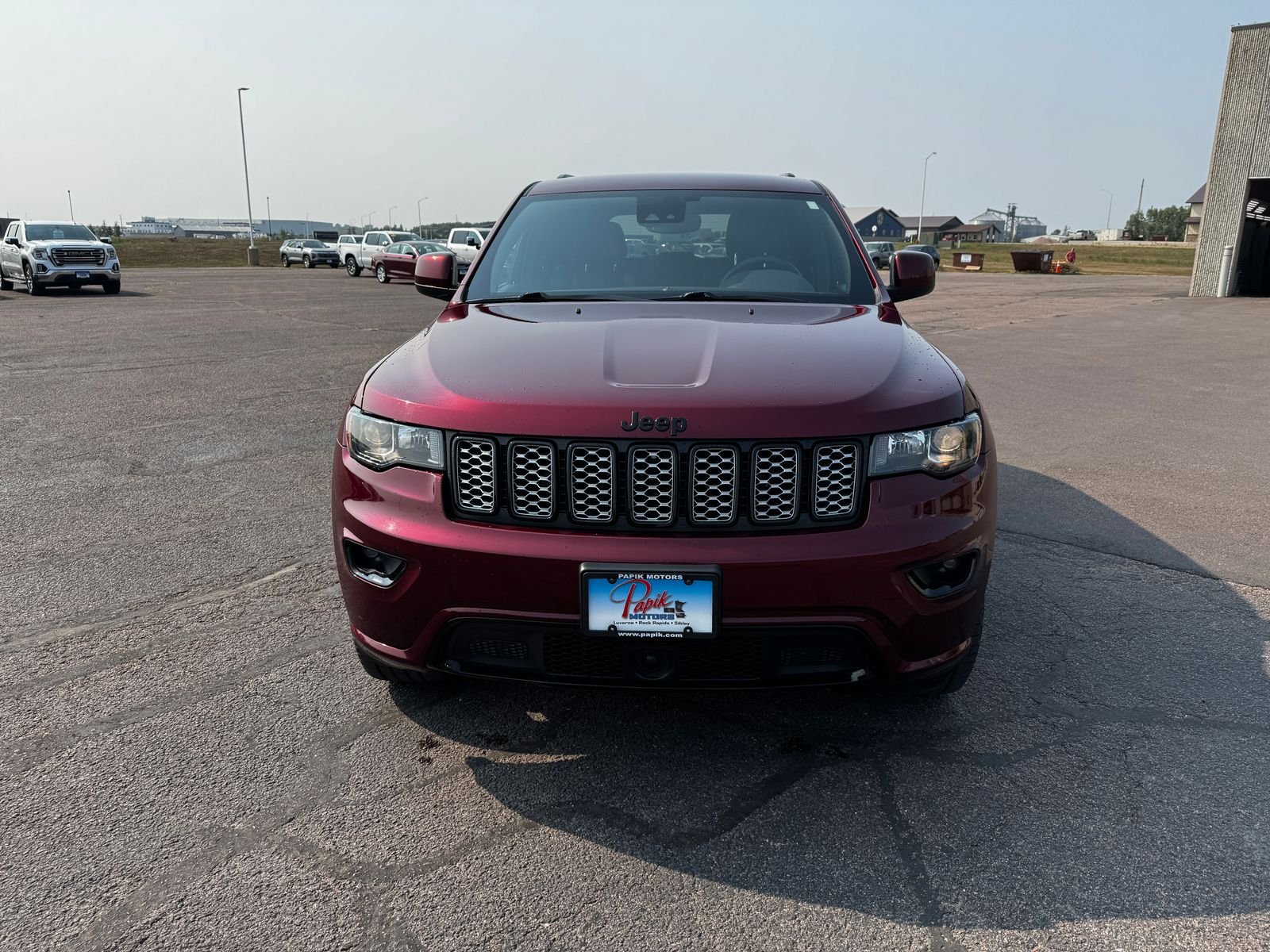 Used 2020 Velvet JEEP Altitude image 5