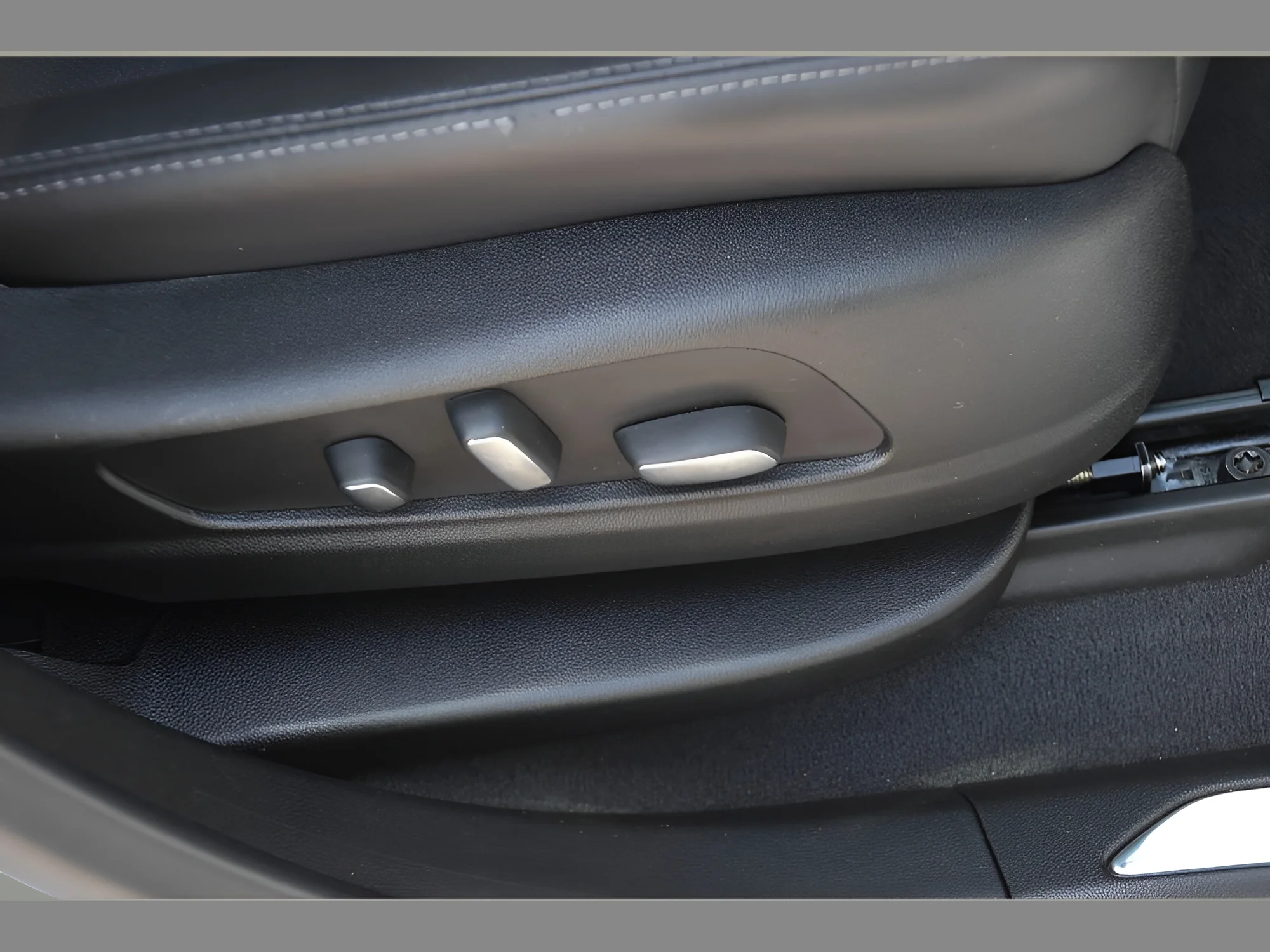 2025 Cadillac XT5 Premium Luxury - Photo 32