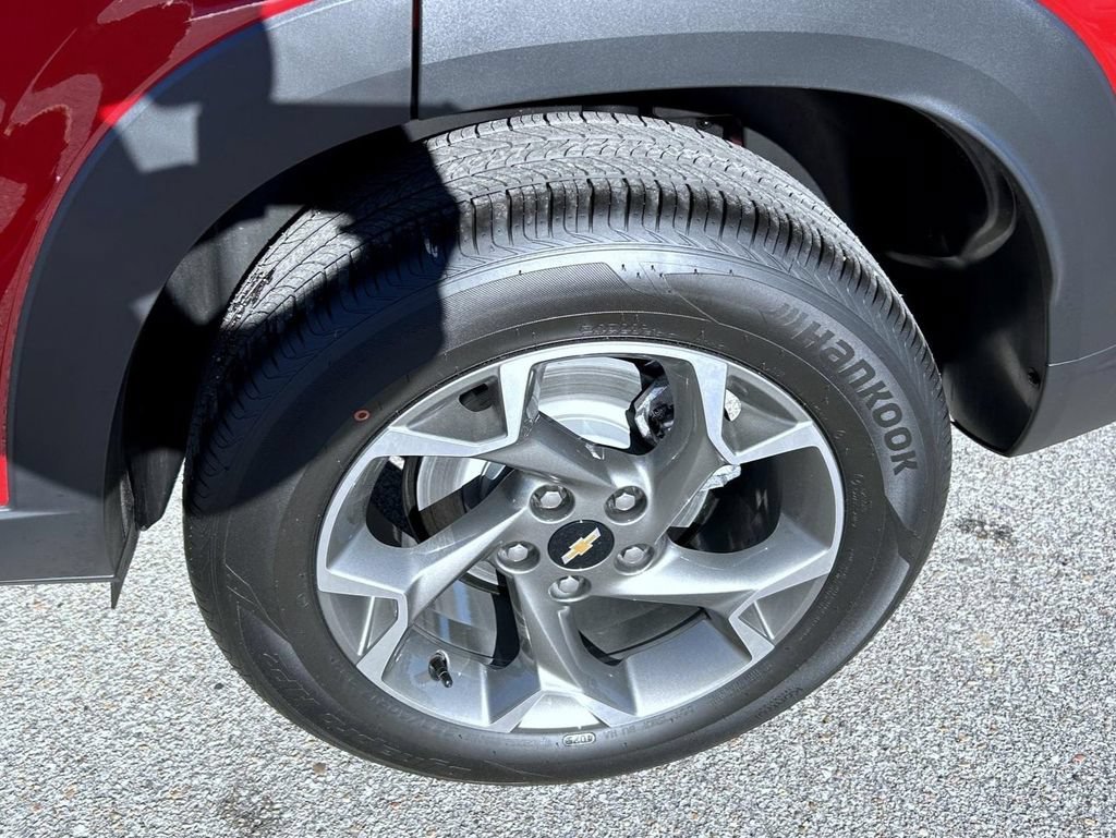 2026 Chevrolet Trax LT - Photo 24