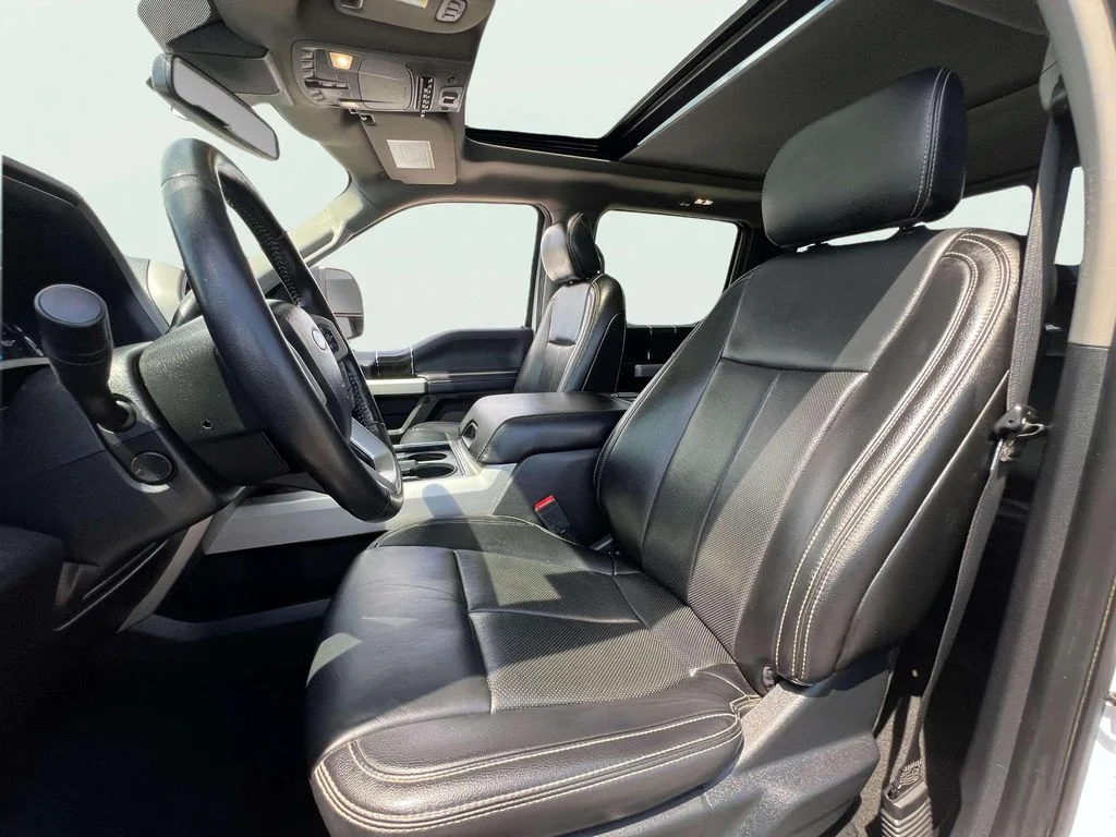 Used 2021 White Ford Lariat image 18
