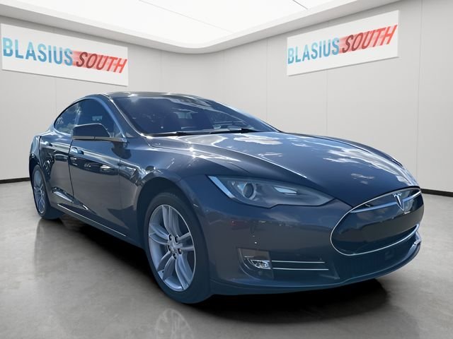 2016 Tesla Model S 90D