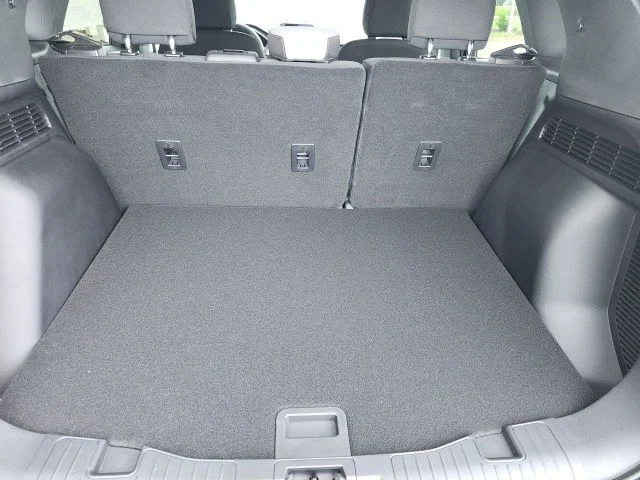 New 2026 Oxford White Ford Active® image 36