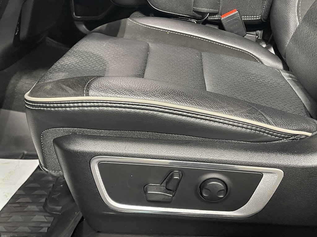 2024 RAM Ram 1500 Pickup Laramie - Photo 30