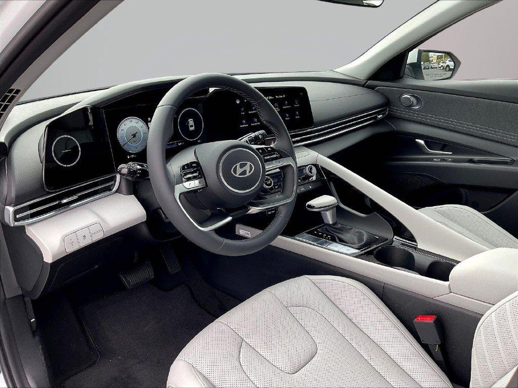New 2026 White Hyundai Limited image 19