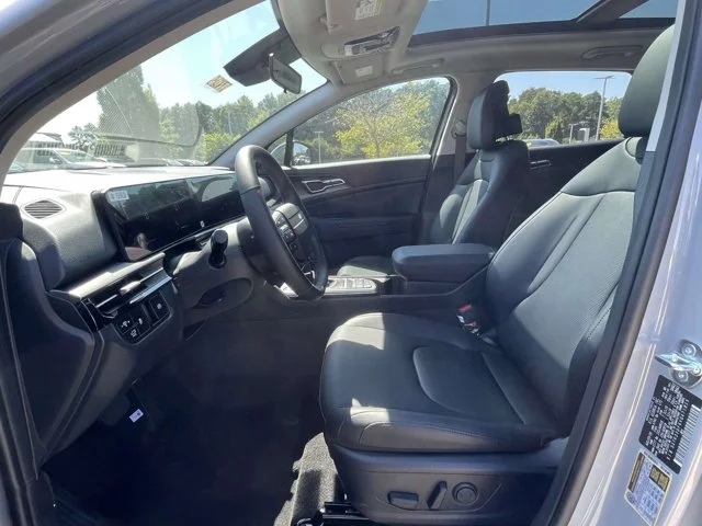 New 2027 Gray Kia EX image 14
