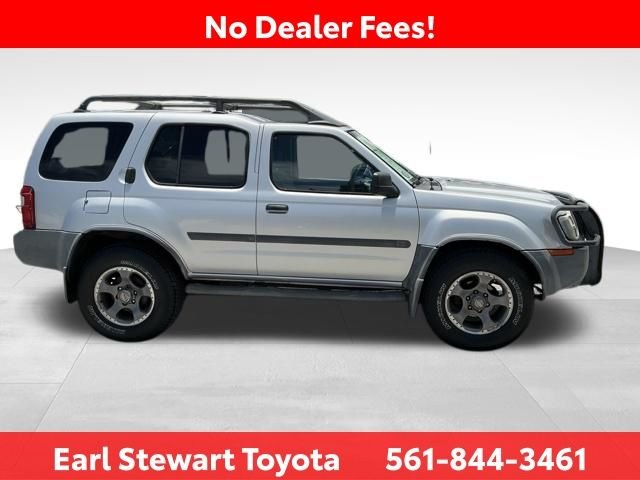 Used 2004 Silver Nissan SE image 3