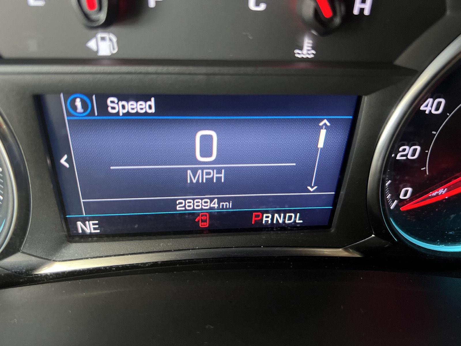 Used 2024 Summit White Chevrolet LT image 13