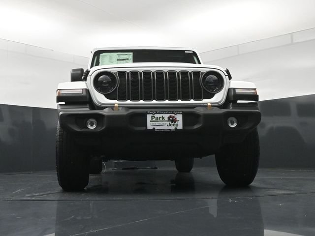 New 2026 Bright White Clear-Coat Exterior Paint Jeep 85th Anniversary Edition image 19