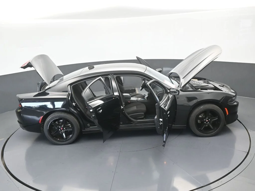 Used 2023 Pitch Black Clearcoat Dodge SXT image 62