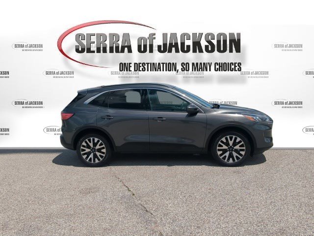 Used 2020 Magnetic Metallic Ford SEL image 9