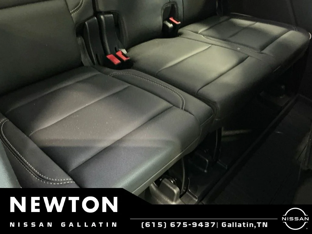 Used 2021 Onyx Black GMC SLT image 20