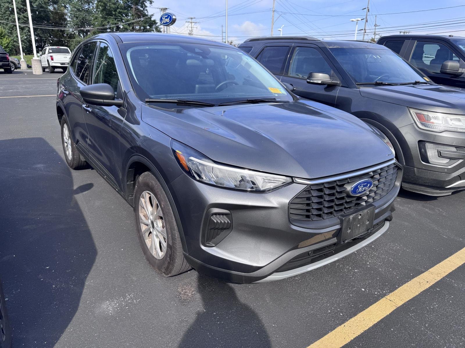 Used 2023 Carbonized Gray Ford Active image 3