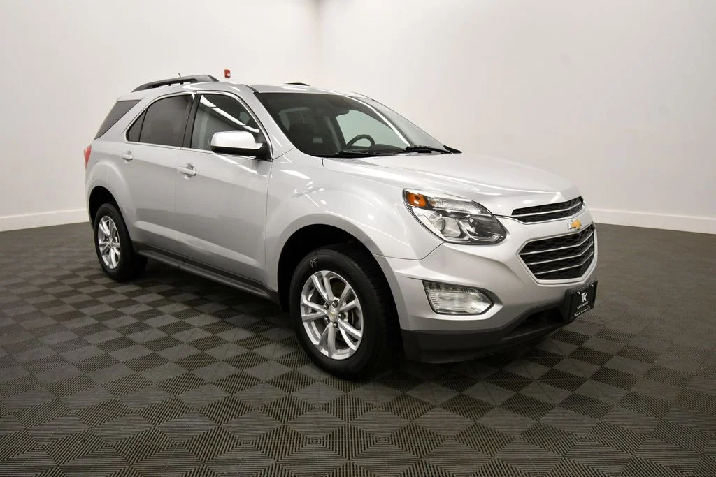Used 2017 Silver Chevrolet LT image 10