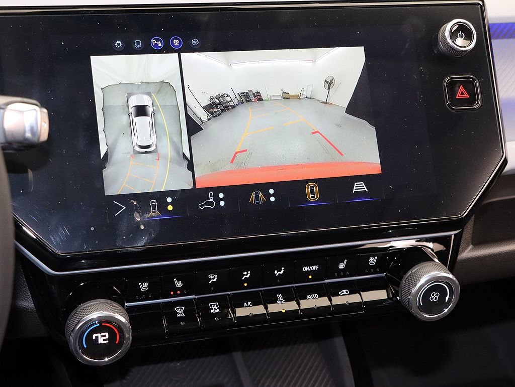 2027 Chevrolet Bolt RS - Photo 21