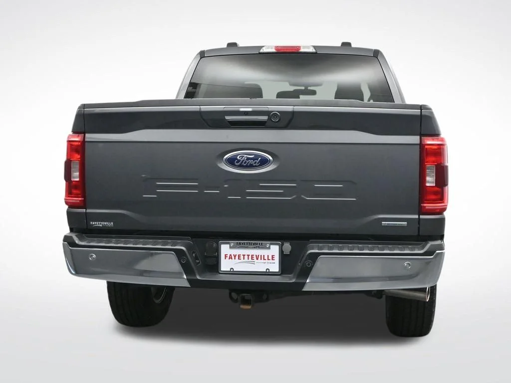 Used 2023 Gray Ford XLT image 7