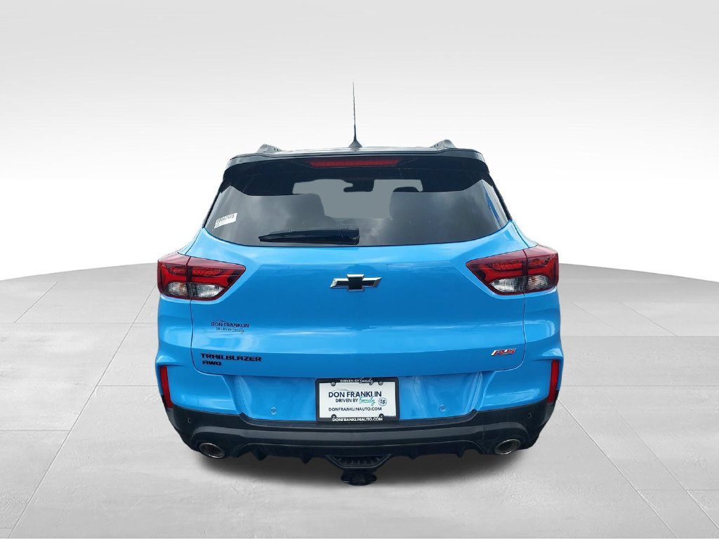 Used 2023 Blue Chevrolet RS image 4