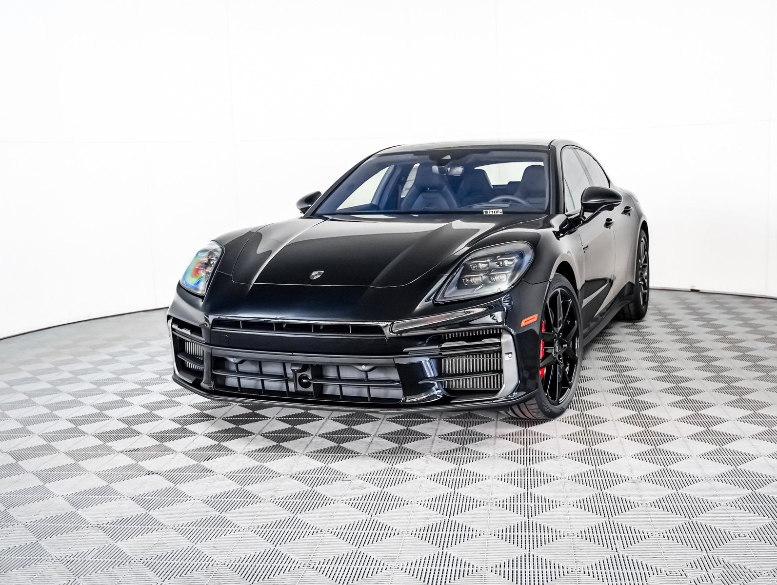 2026 Porsche Panamera Turbo E-Hybrid