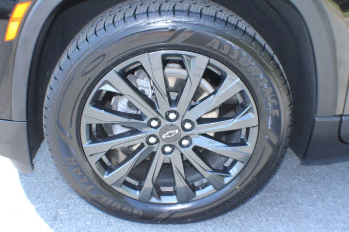 Certified Used 2023 MOSAIC BLACK METALLIC Chevrolet RS image 5