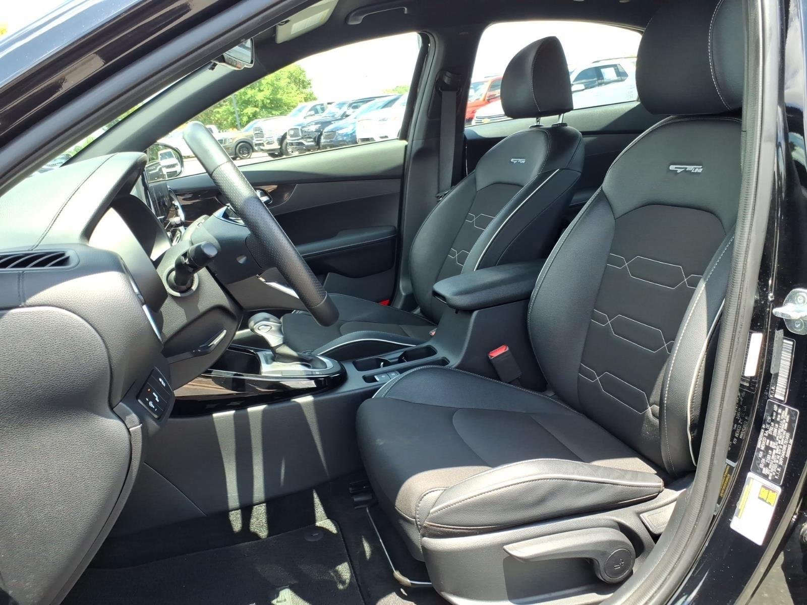 Used 2024 Aurora Black Pearl Kia GT-Line image 17