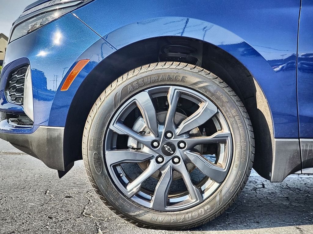 Used 2022 Blue Chevrolet RS image 10