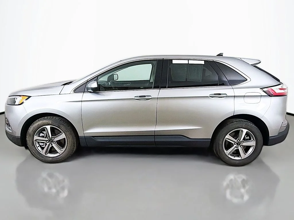 Used 2024 Iconic Silver Metallic Ford SEL image 13