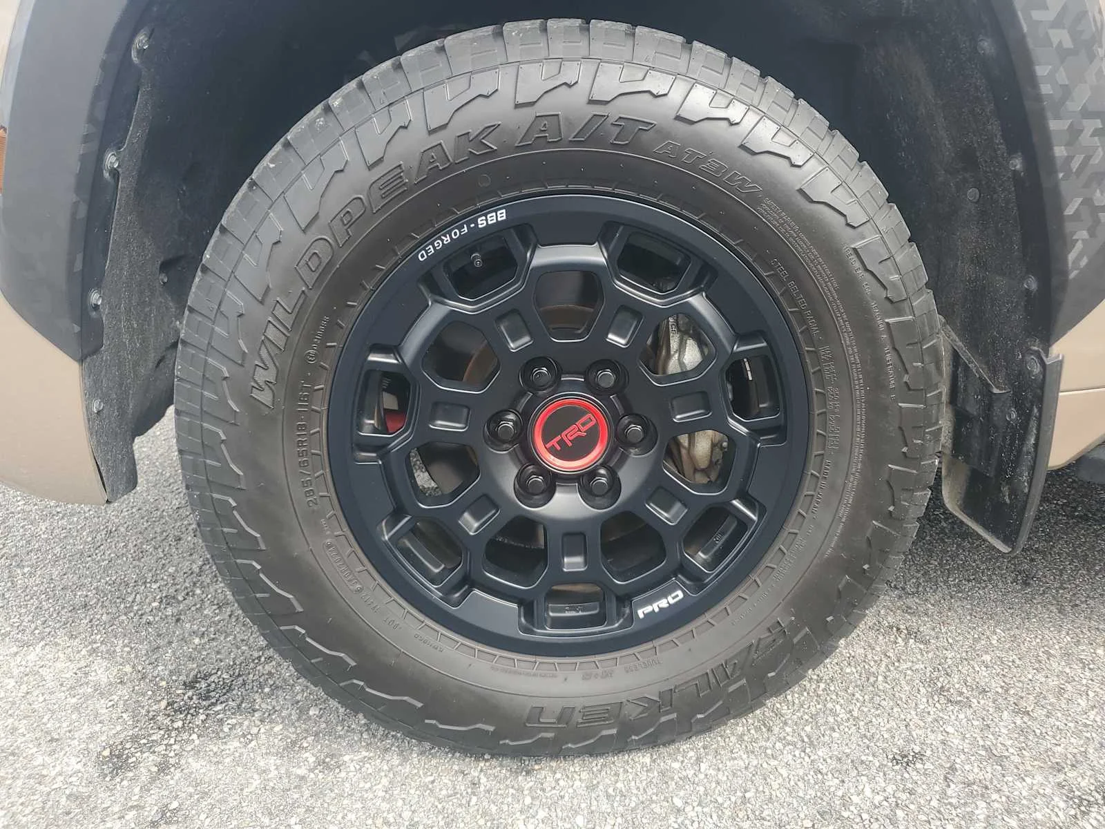 Used 2025  Toyota SR5 image 13