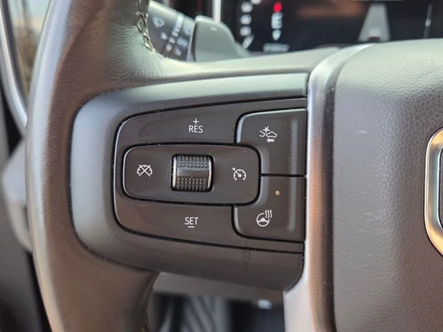 Used 2022 Black GMC SLT image 26