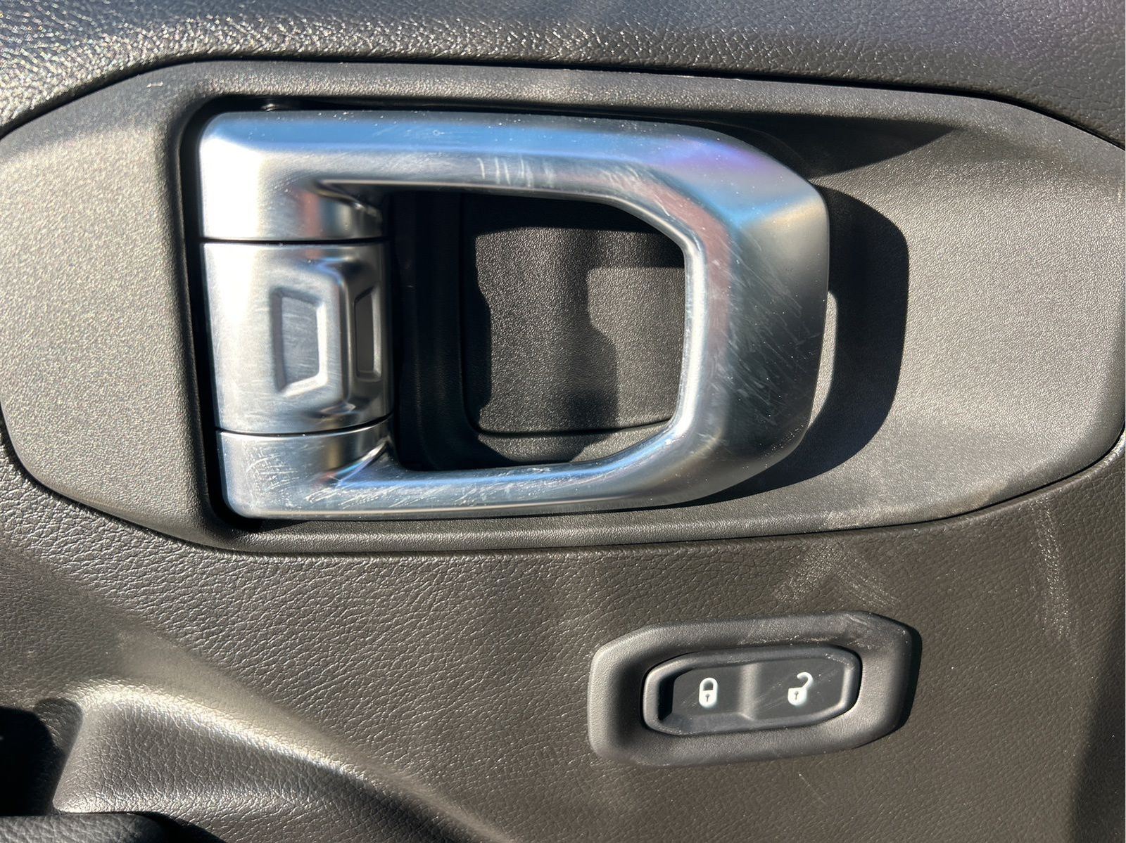 New 2026 Reign Exterior Paint Jeep Sport image 12