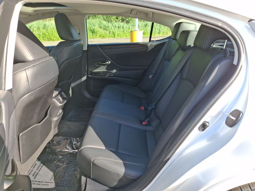 Certified Used 2023 White Lexus 350 image 24