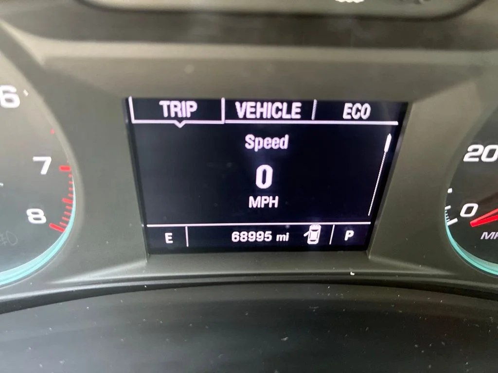 Used 2024 Gray Chevrolet LT image 18