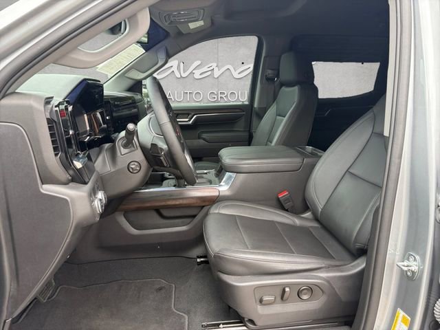 Used 2023 Sterling Metallic GMC SLT image 19