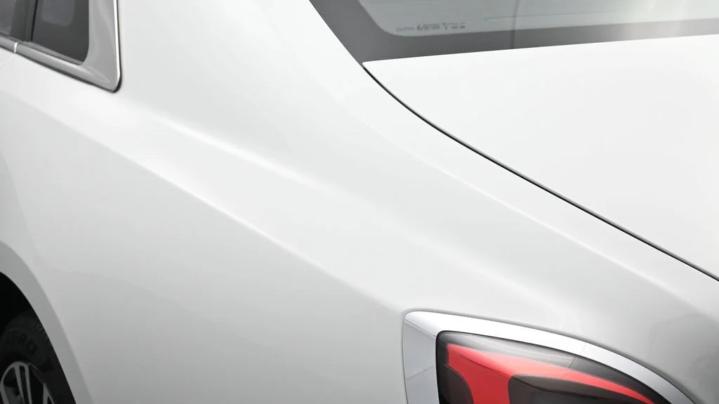 Certified Used 2021 White Rolls-Royce  image 13