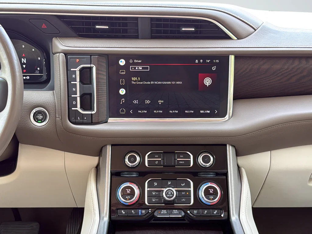 Used 2022 Black GMC Denali image 17