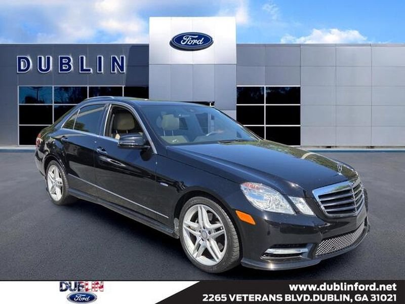 2012 Mercedes-Benz E-Class's photo