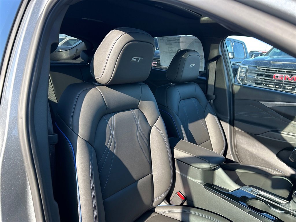 2026 BUICK ENVISTA - Image 33