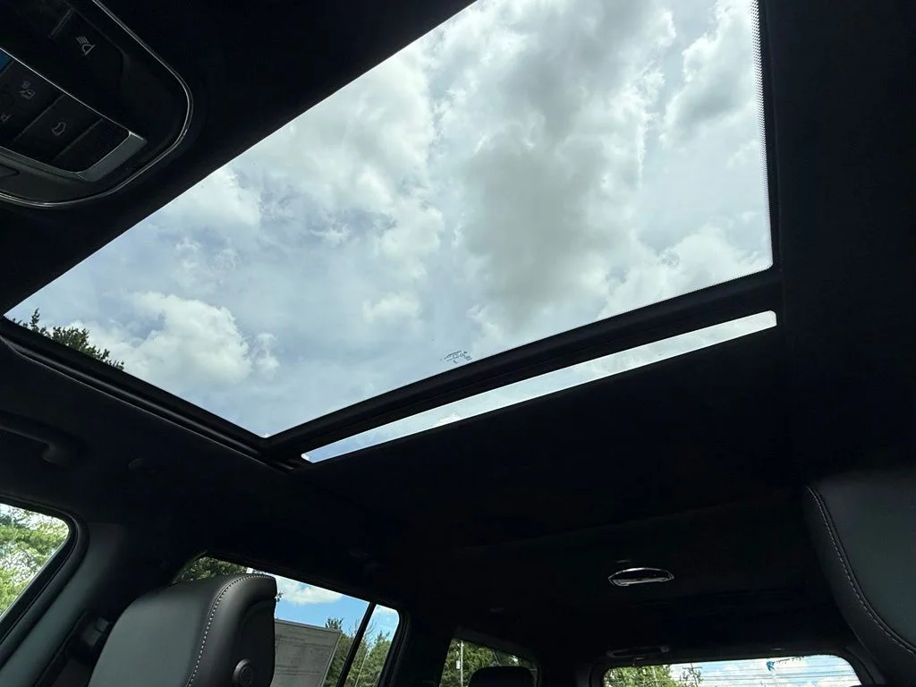 New 2026 High Gloss Black Exterior Paint Jeep 85th Anniversary Edition image 32