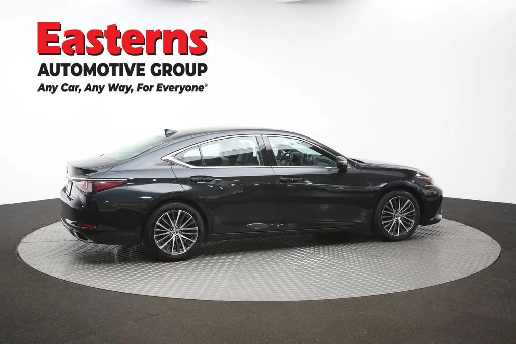 Used 2023 Black Lexus 350 image 46