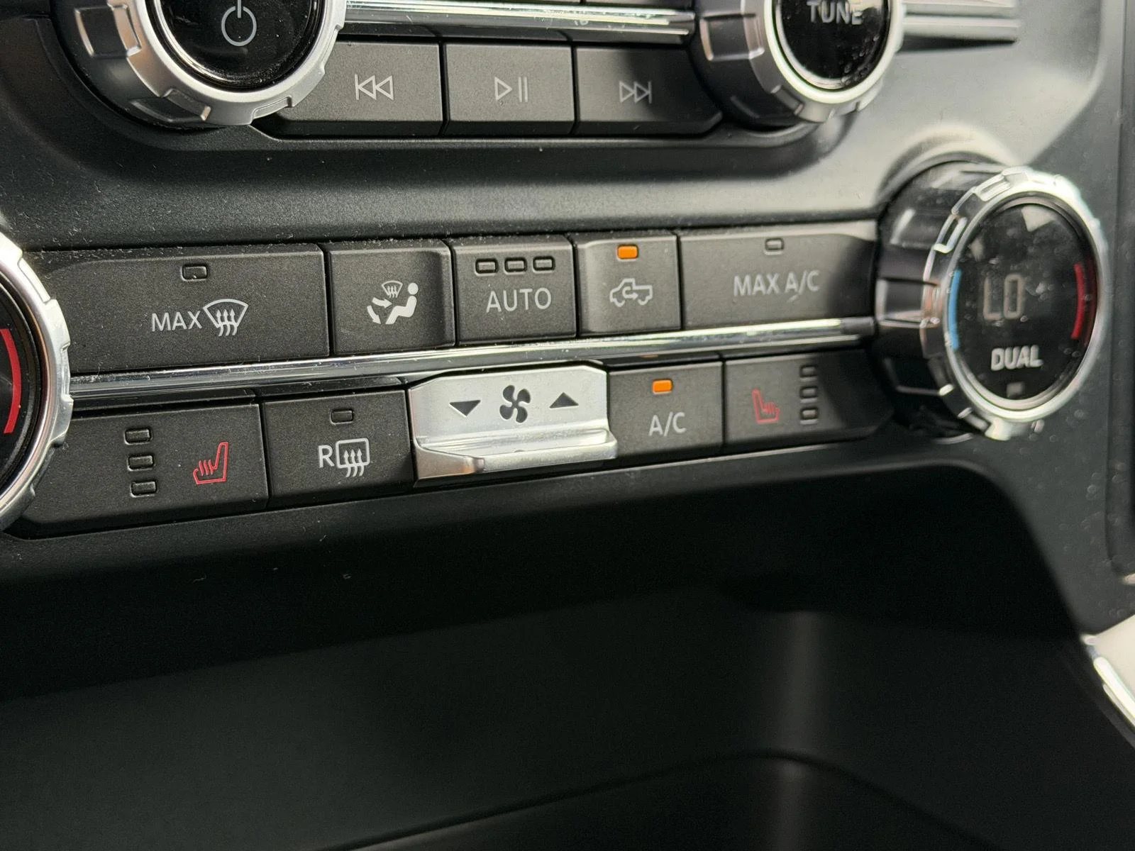 Used 2021 Space White Ford XLT image 8