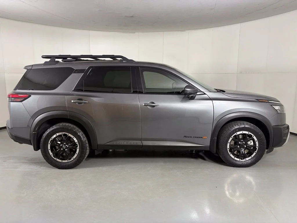 Used 2024 Gray Nissan Rock Creek image 9